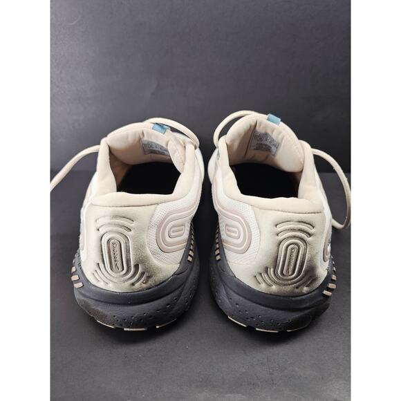 Extra Wide Brooks Men 11 main image 8